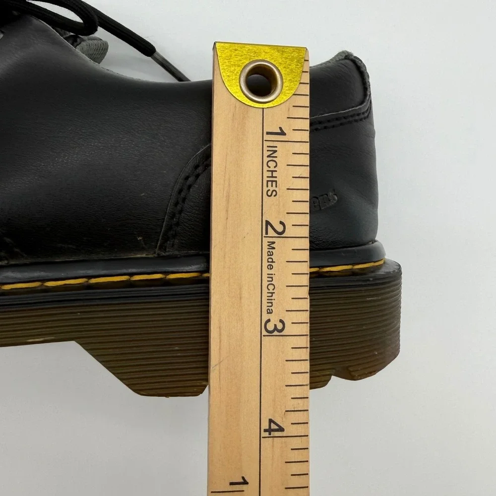 Dr. Martens Kent Black Leather Oxford Shoes Mens 11 AW004 Lug Sole Low Top